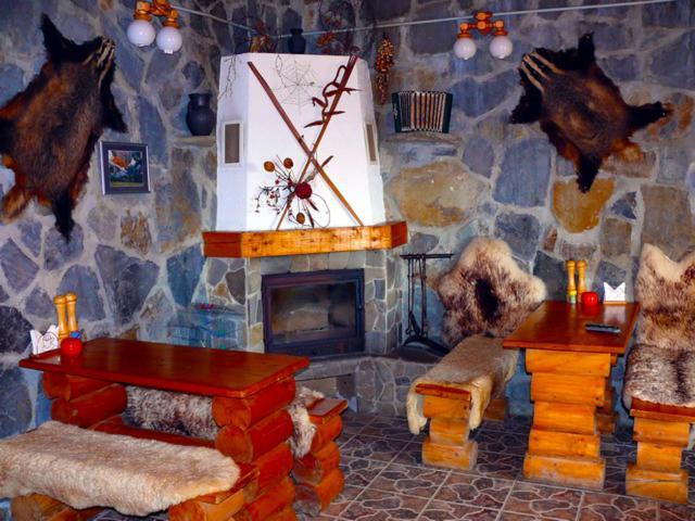 Троє Поросят Villa Slavske Luaran gambar